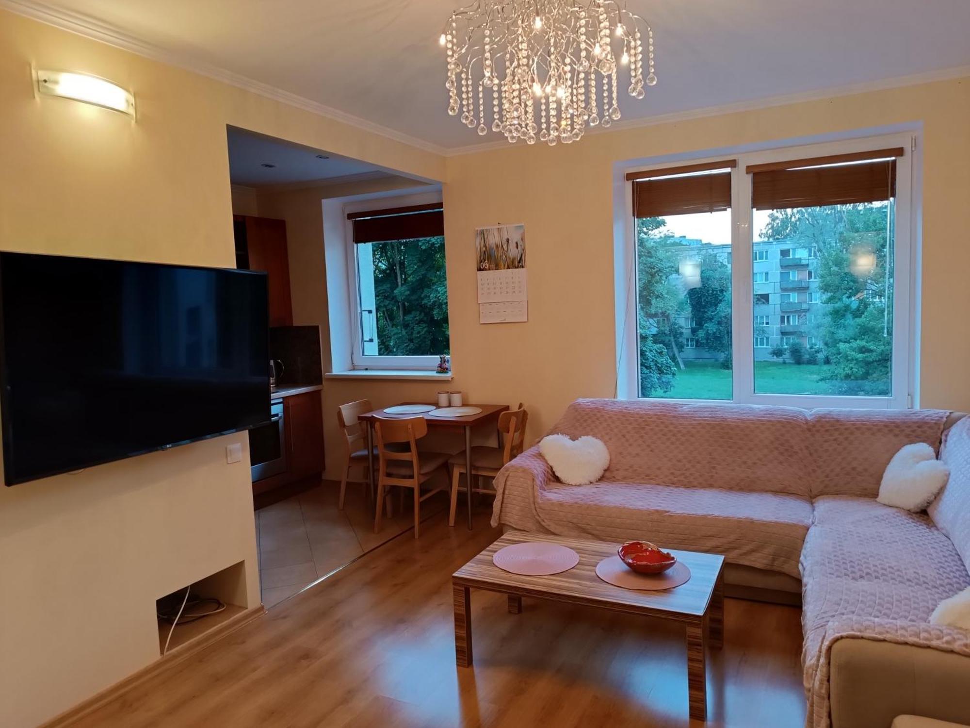 Quiet Dzelzavas Street Apartment Ρίγα Εξωτερικό φωτογραφία